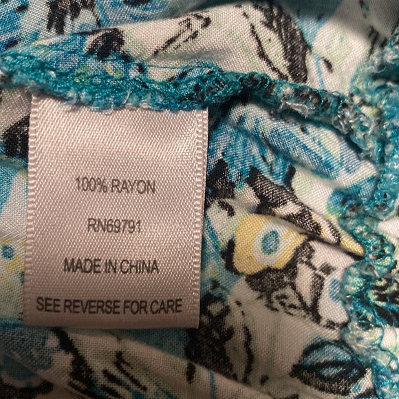 ❗2/$20❗Vibrant print short sleeve shirt gathered waist elastic at neck/arms - Picture 6 of 9